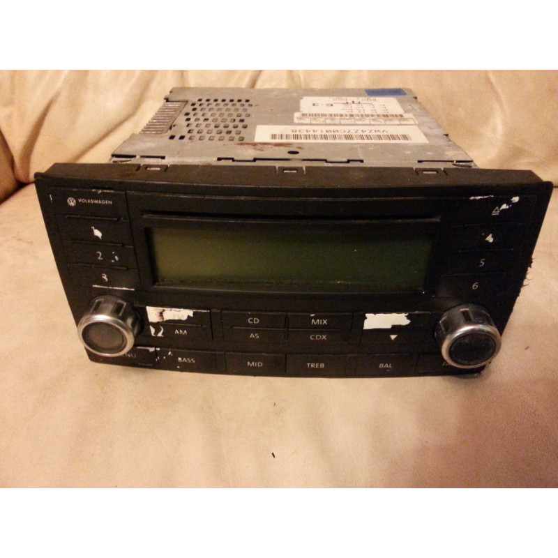 7L6035180 Volkswagen Touareg CD Radio 2003-2008