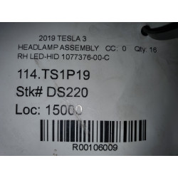 TESLA MODEL 3 RIGHT LED HEADLIGHT 2017-2020 1077376-00-C  EURO