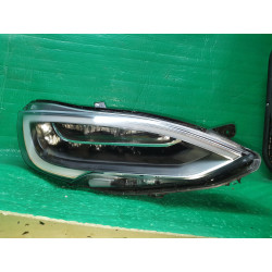 TESLA MODEL S RIGHT LED HEADLIGHT 2016-2019 00201793 105357500A 105817000C 106504600C 105357500C EURO