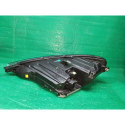 TESLA MODEL S RIGHT LED HEADLIGHT 2016-2019 00201793 105357500A 105817000C 106504600C 105357500C EURO