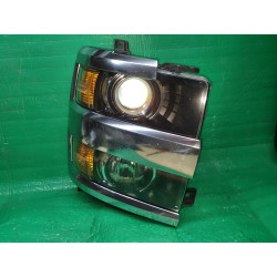 CHEVROLET SILVERADO 2500 3500 HD RIGHT HEADLIGHT 2015-2019 GM 84388593