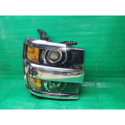 CHEVROLET SILVERADO 2500 3500 HD RIGHT HEADLIGHT 2015-2019 GM 84388593