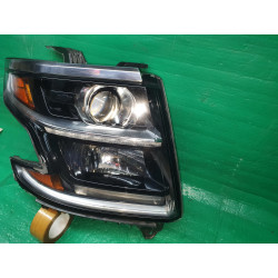 CHEVROLET TAHOE SUBURBAN RIGHT LED HALOGEN HEADLIGHT 2015-2019 GM 84294343 84582572