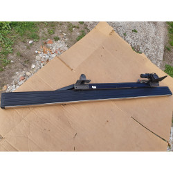 CHEVROLET SILVERADO GMC SIERRA XL CREW CAB LEFT RUNNING STEP BOARD 19-20 GSM1J2 M00-17E001 84409833 84511368 84511376