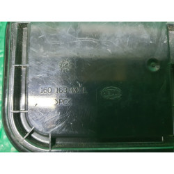 AUDI A6 C6 LEFT XENON HEADLIGHT COVER CAP 2004-2011 160163-00 160163-00L (1)