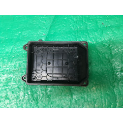 TOYOTA PRIUS LEXUS RX330 RX350 RH400H RIGHT XENON HEADLIGHT CAP COVER 2004-2008 10R-020675 020676
