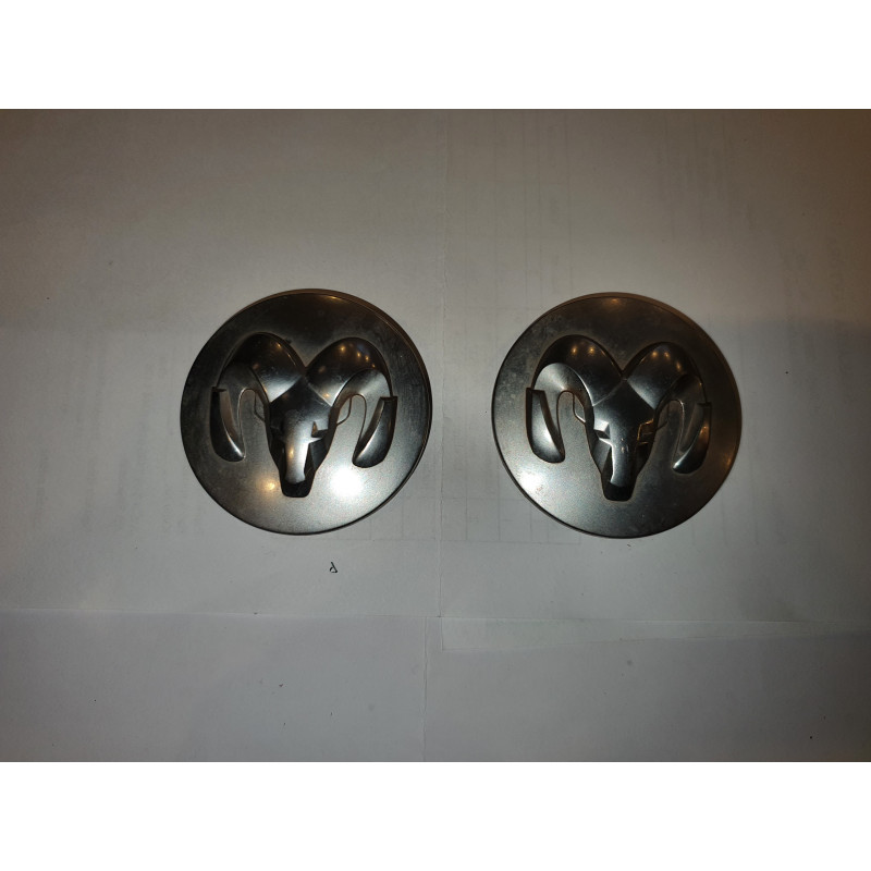 1x DODGE Avenger Charger Ram Dakota WHEEL CENTER CAP 52110398AA 05290814AA