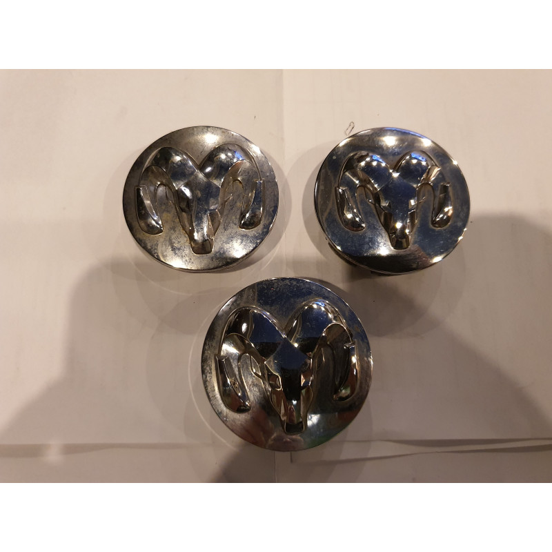 1x DODGE Caliber Dakota Charger DURANGO RAM CHROME WHEEL CENTER CAP 1LB72TRMAB