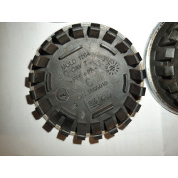 1x GMC WHEEL CENTER CAP GM 9595010