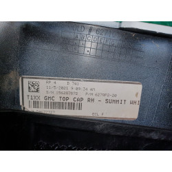 GMC SIERRA HD RIGHT FRONT BUMPER UPPER END CAP TRIM 2020 GM 84677727 156287872 84677725 84677729 627QP2-20