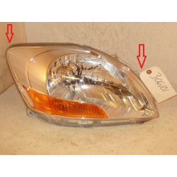 81130-52750 Toyota Yaris Right Headlight 2007-2012