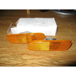Lexus GS Turn Marker Light 1998-2005 | GS300, LS, IS, Toyota Prius