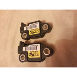 25741820 Cadillac CTS Right Side Impact Sensor 2003-2007