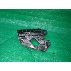 INFINITI QX30 LEFT HEADLIGHT LOWER BRACKET 2017-2019 62229-5DA0A 622295DA0A