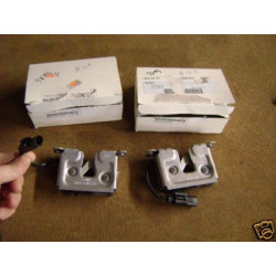51237115229 BMW 3 Series Hood Lock Latch Set (Pair)