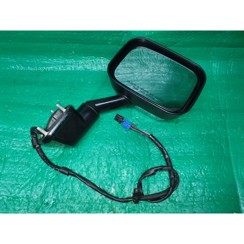10399957 Hummer H2 Right Power Folding Heated Mirror with Chrome 2003-2006
