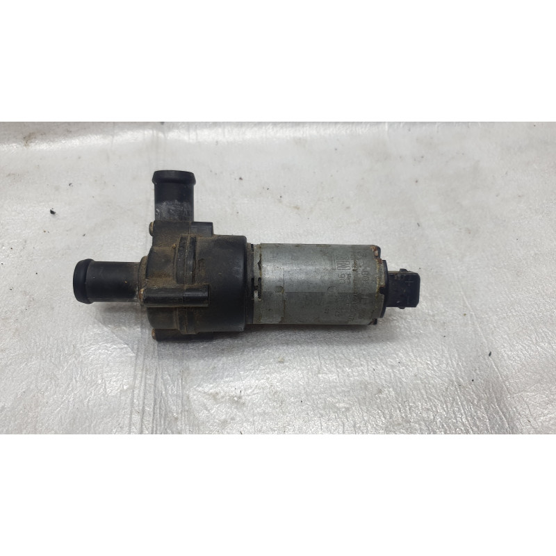 CADILLAC CATERA CTS OPEL OMEGA GMC SIERRA AUXILIARY WATER PUMP GM 2003-2007 90566929 0392020075