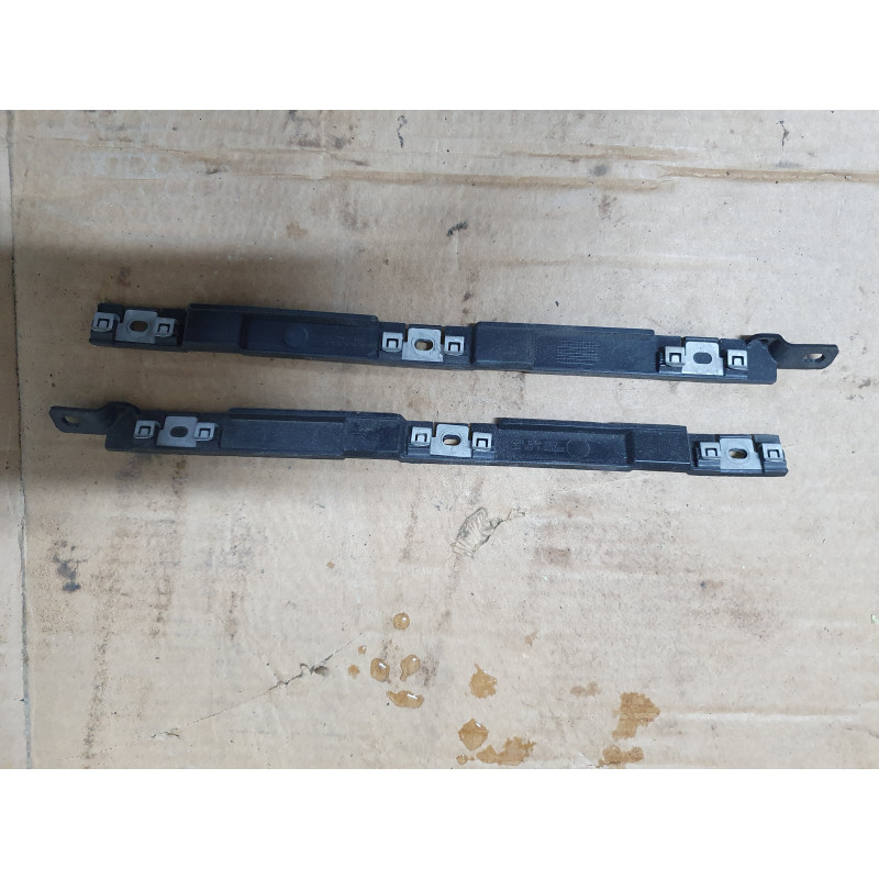 CADILLAC ELR Retaining Strip BRCKET 2014-2016 RIGHT GM 22938718 LEFT GM 22938717 PRICE ONE STRIP