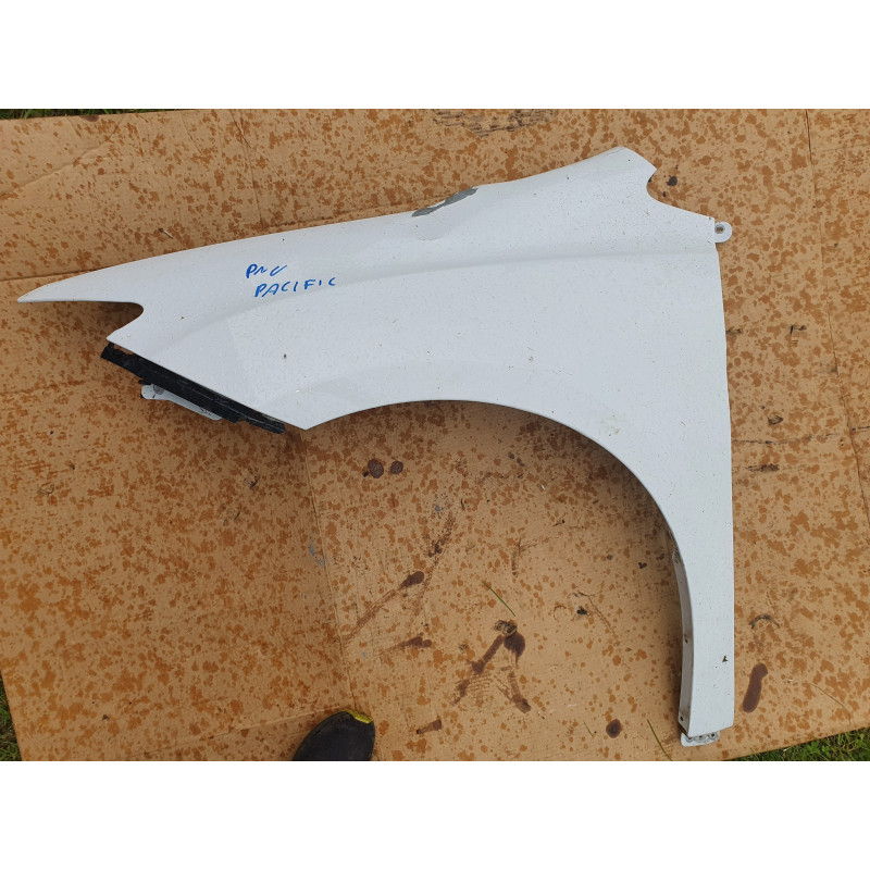 CHRYSLER PACIFICA LEFT FRONT FENDER 2017-2021 68186169AA 68186169AC 68372877AA