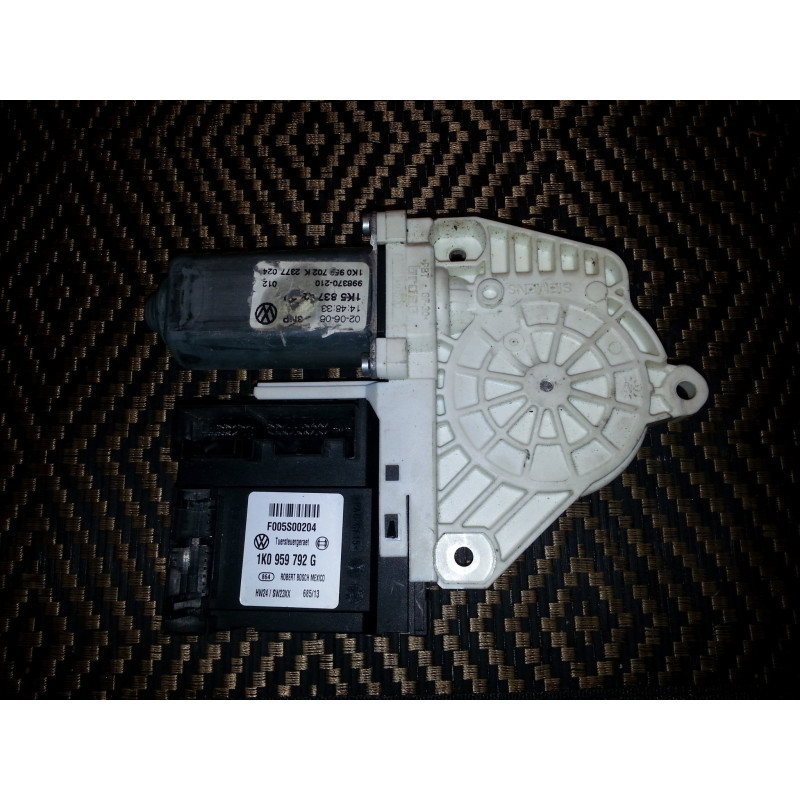 1K0959702K Volkswagen Jetta Right Window Lifter Motor Front 2006-2010