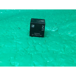 13306942 Cadillac ELR Engine Control Module Relay