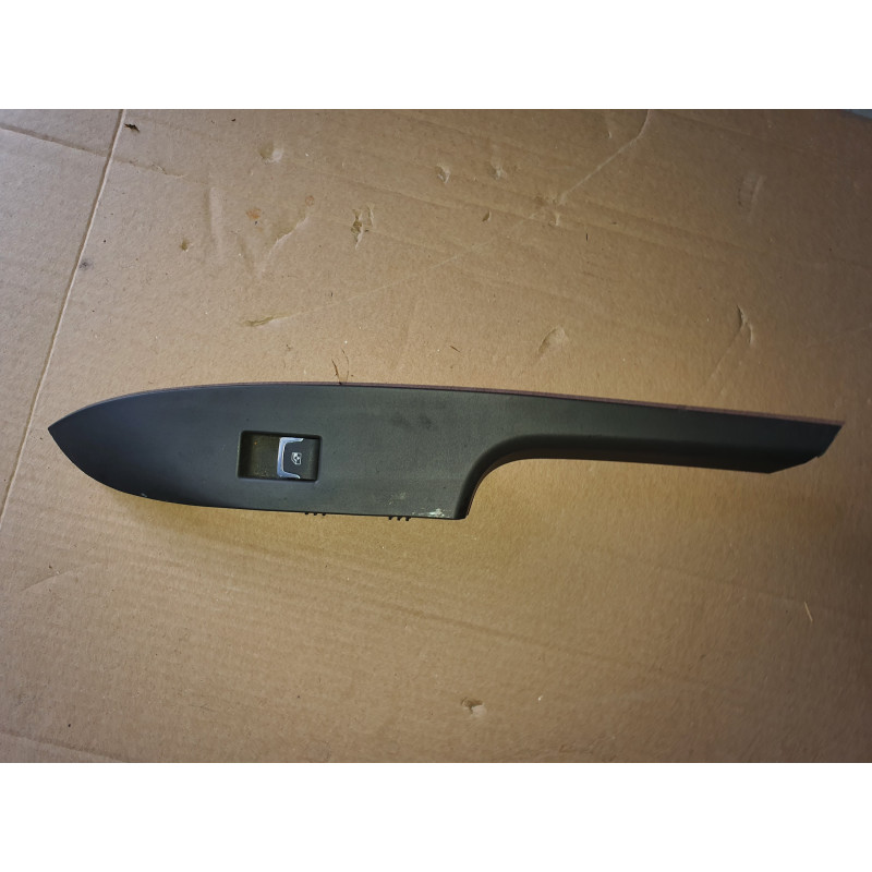 23287827 Cadillac ATS Right Door Window Switch 2015-2019 23303728