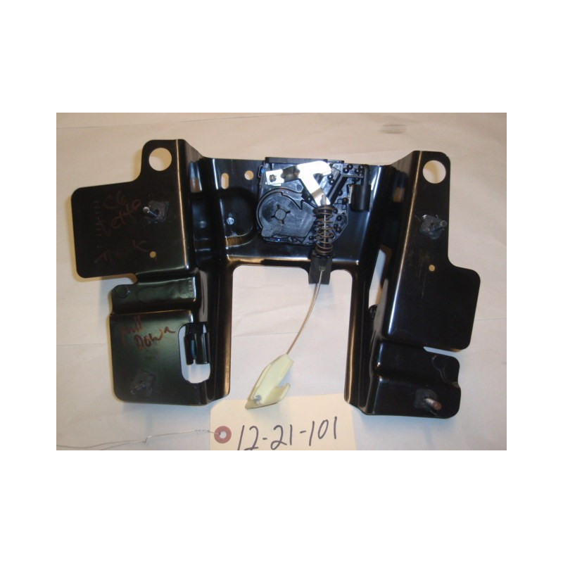 15794126 Chevrolet Corvette Trunk Release Lock 2006-2013 25821796