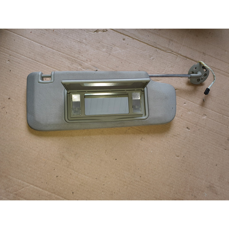 15804773 Cadillac ATS Right Sun Visor 2014-2019 22980908