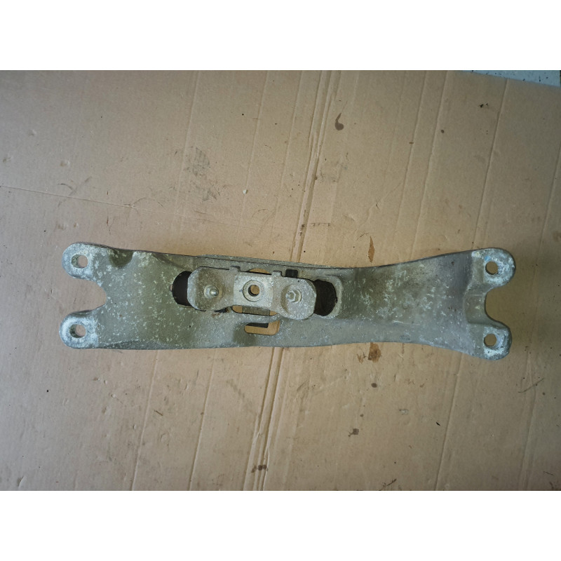 20841865 Cadillac ATS Transmission Mount Bracket 2013-2015 22866319