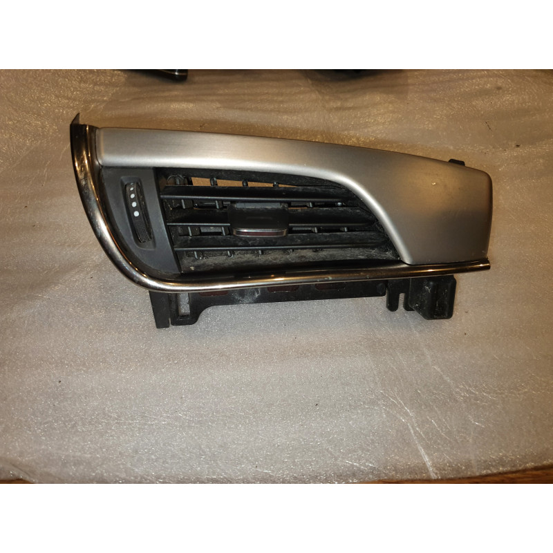 23187434 Cadillac ATS Left Dash Air Vent Trim Bezel Aluminum 2013-2019