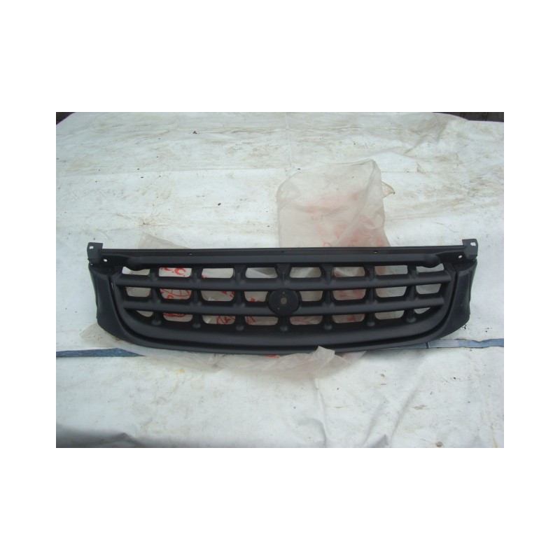 Dodge Caravan Grille 1996-2000