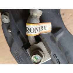 CADILLAC CT6 FRONT RIGHT BRAKE CALIPER BREMBO 2016-2020 GM 84060400 84059652 B9880000