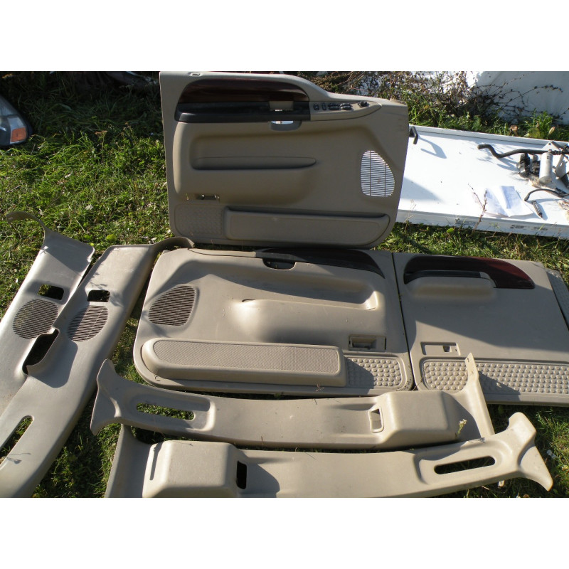 6C34-3623943 Ford F-250 Interior Panel and Door Panels 2007