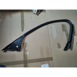CADILLAC CT6 LEFT FRONT DOOR WINDOW GARNISH UPPER MOLDING 2016-2020 GM 23276643