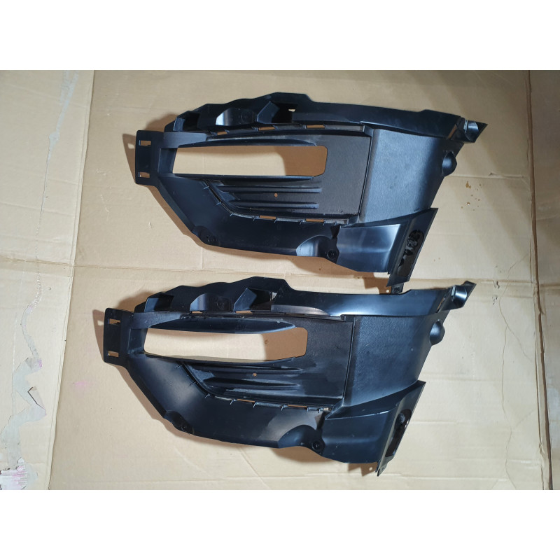 FORD EXPLORER FRONT BUMPER LEFT FOG LAMP COVER TRIM PANEL BEZEL 2020 LB5B-15A299-A