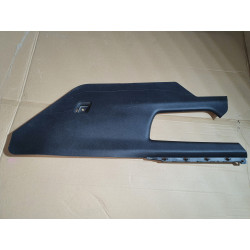 CADILLAC XT5 CENTER CONSOLE RIGHT FORWARD TRIM COVER EXTENSION FLOOR PANEL 2017-2022 GM 84053782 84053781