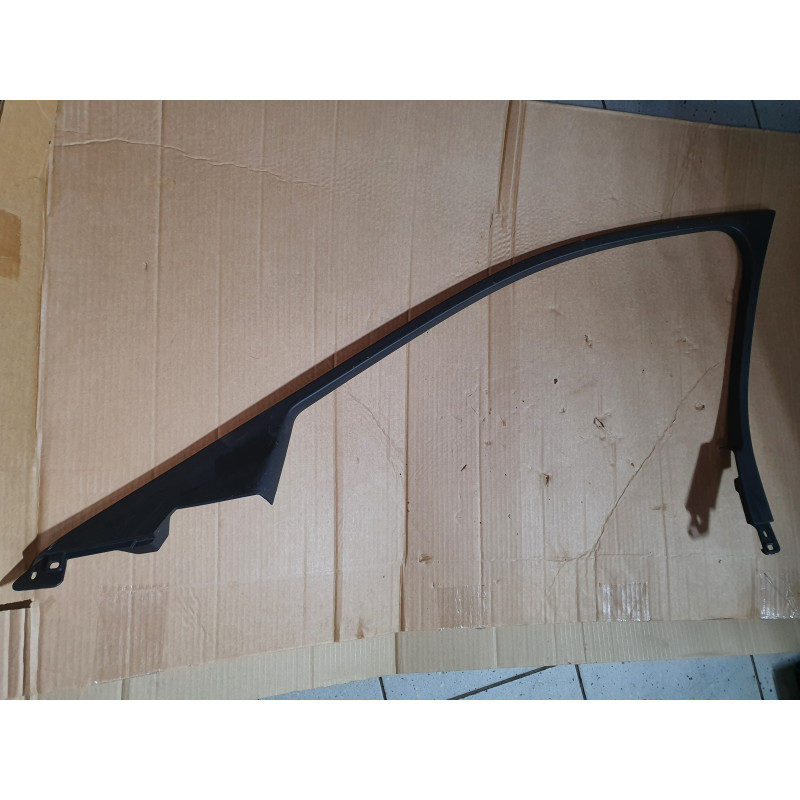 CADILLAC CTS FRONT RIGHT DOOR Window Garnish Molding 2014-2019 GM 23456473  23242708 23157881