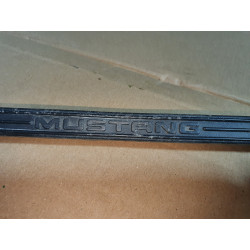 FORD MUSTANG Left Side Ground Effect Scuff Plate Door Trim Molding 1999-2004 XR33-6311027 VT3435