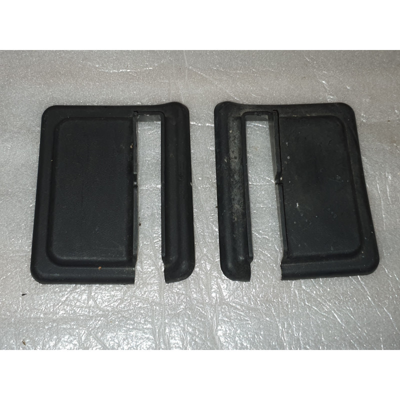 FORD MUSTANG LEFT or RIGHT Seat Bolt Track Cover 1999-2004 XR33-63618C84-AB XR33-63618C84-BB
