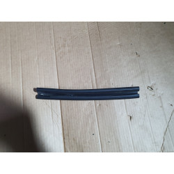 CADILLAC XT5 GMC ACADIA REAR DOOR WINDOW GLASS GUIDE CHANNEL SEAL 2017-2022 GM 23198258 23100214 23198104 23144415