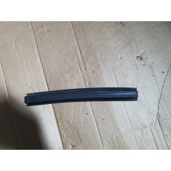 CADILLAC XT5 GMC ACADIA REAR DOOR WINDOW GLASS GUIDE CHANNEL SEAL 2017-2022 GM 23198258 23100214 23198104 23144415