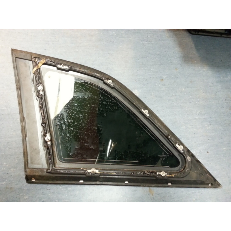 Chrysler Pacifica Right Rear Glass 2004-2009