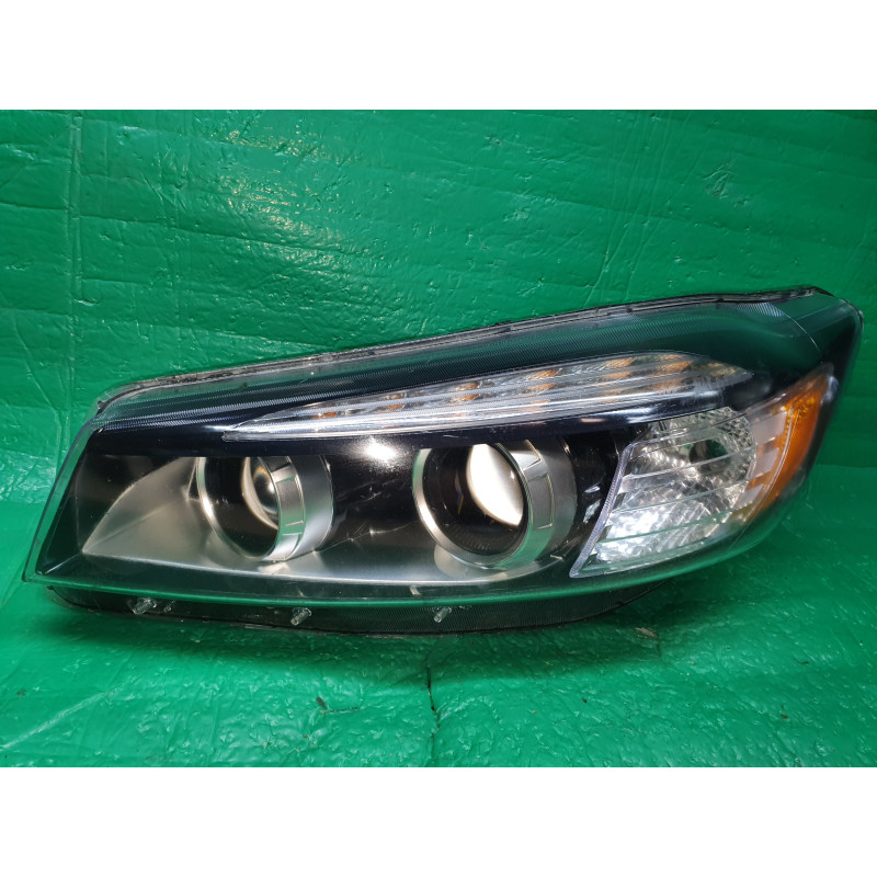 KIA SORENTO LEFT XENON LED HEADLIGHT 2016-2018 92101-C6  USA