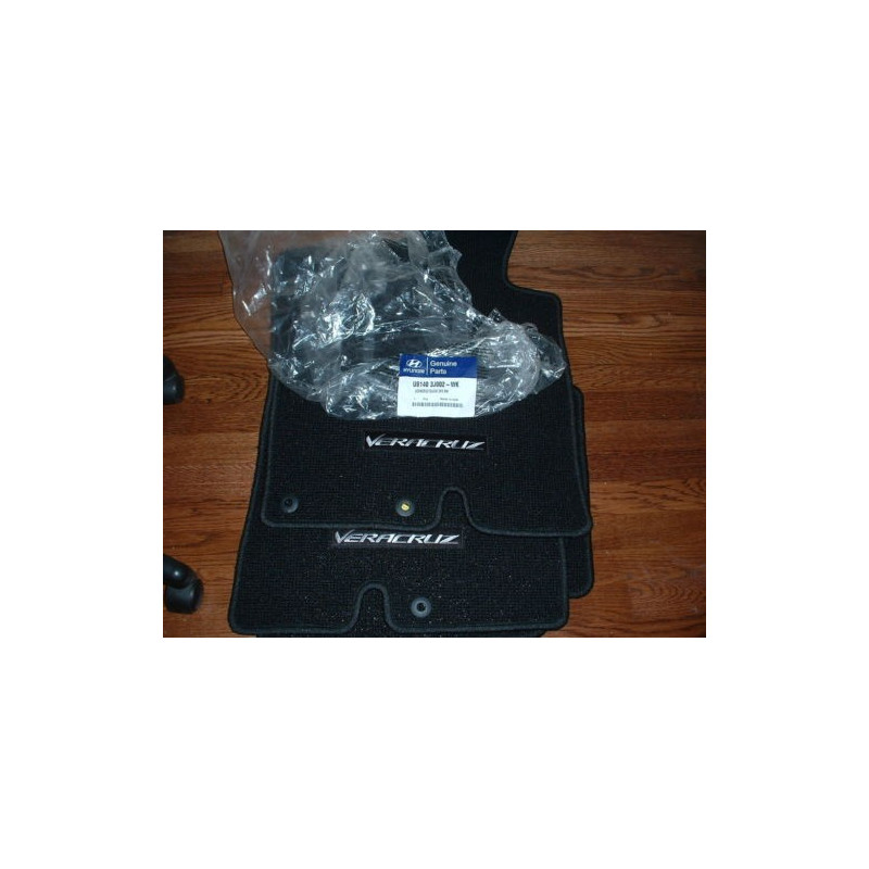 U8140-3J002-WK Hyundai Veracruz Floor Mats 2007-2013