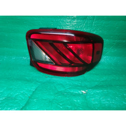 HYUNDAI VENUE RIGHT TAIL LAMP 2020-2022 92402K2010 92402-K2010
