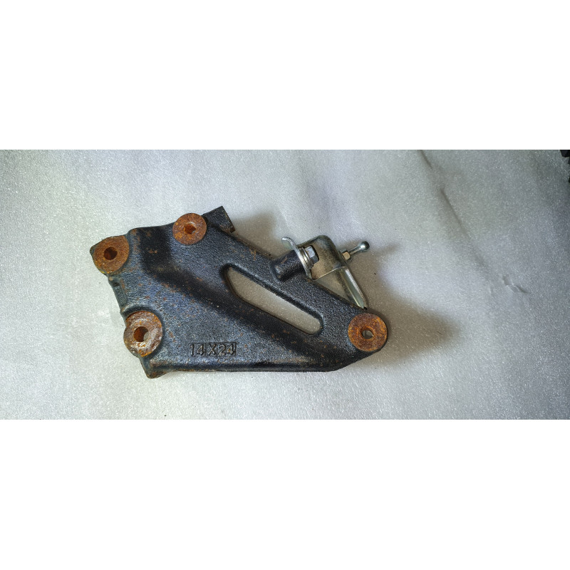 TOYOTA YARIS AURIS COROLLA 1.4 D ENGINE MOUNT BRACKET 2009-2015 25687-33021
