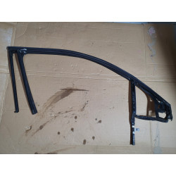 CADILLAC XT5 FRONT RIGHT DOOR Window Weatherstrip 2017-2022 GM 84852431