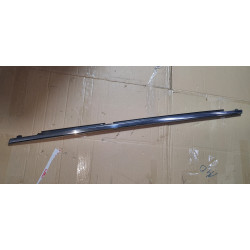 LINCOLN MKS LEFT REAR DOOR WINDOW CHROME WEATHERSTRIP TRIM 2009-2012 8A53-5425597-AFW