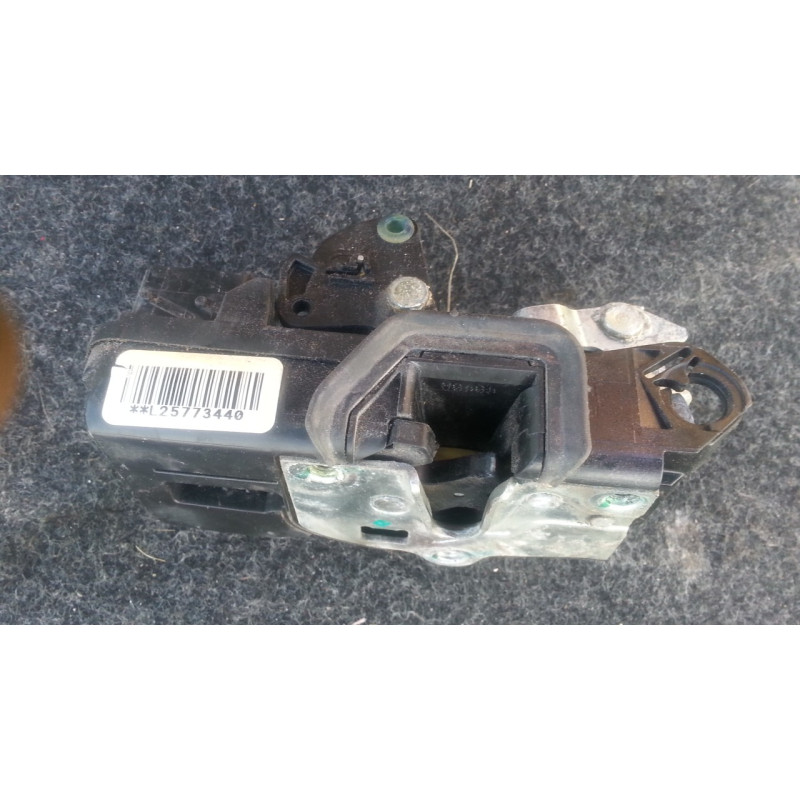 25773440 Cadillac CTS Left Front Door Lock 2003-2007