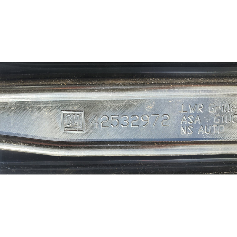 42532972 Chevrolet Trax Front Lower Chrome Grille 2017-2021